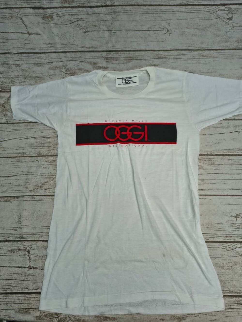 Vintage Beverly Hills Oggi International 1990 White Graphic T-Shirt Size Large
